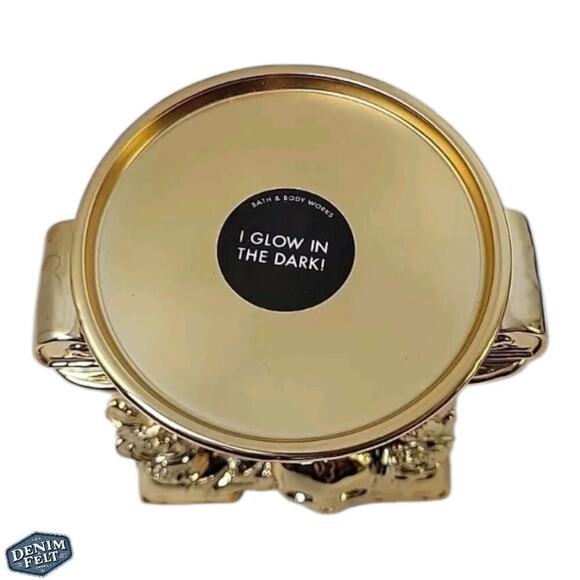 Bath & Body Works Halloween Glow In The Dark Skull & Rose Clock/Candle Pedestal - Picture 10 of 13